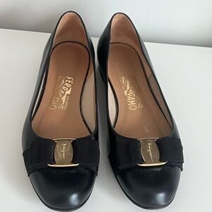 Salvatore Ferragamo Varina Flats